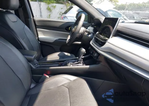 2023 Jeep Compass Limited 4X4 z USA, uszkodzony, nr VIN 3C4NJDCN7PT545918